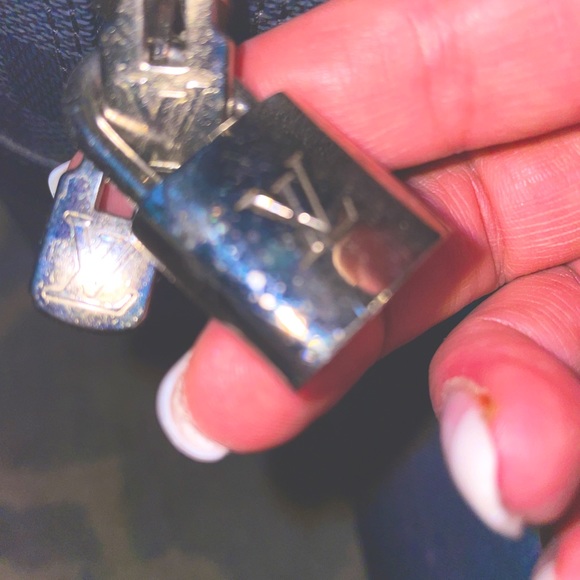 LOUIS VUITTON Damier Graphite Portedocument Voyage - Picture 6 of 15